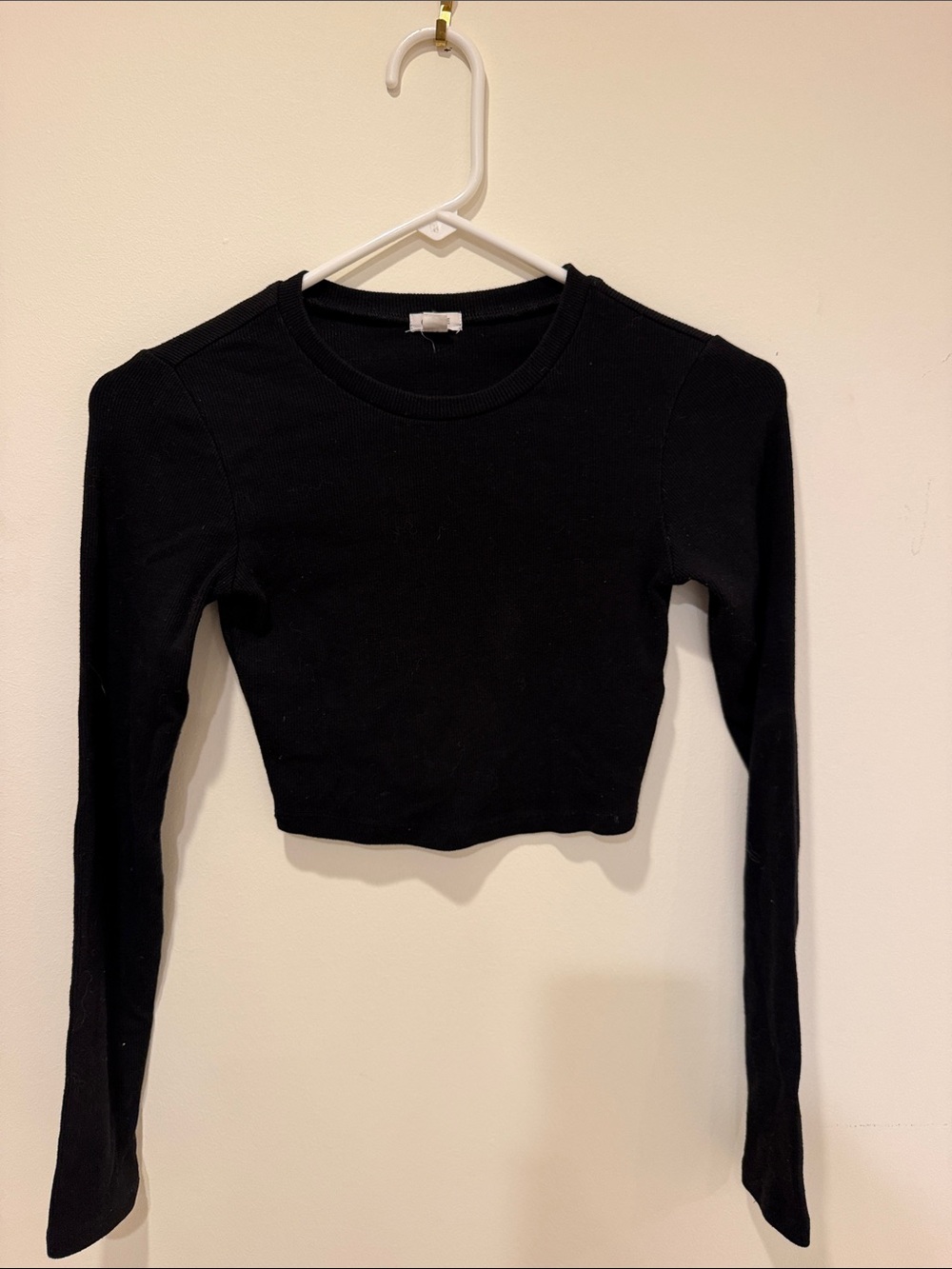 Garage Black Long-Sleeve Cropped Ribbed Tee